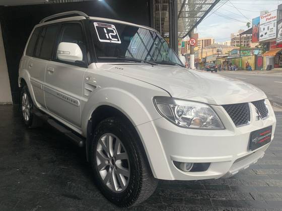 MITSUBISHI PAJERO TR4 2.0 4X4 16V 140CV FLEX 4P AUTOMÁTICO